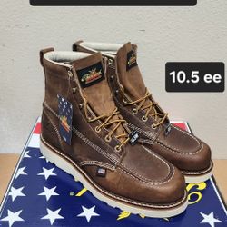 Thorogood Work Boots Sz 10.5 ee SOFT MOC TOE