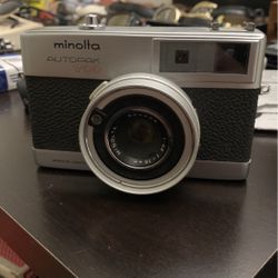 Vintage Minolta Autopak 700 Camera 