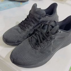 Nike Men’s Size 10 Bundle – NEW Pegasus 39 + Air Max Motion 2 (No Box) – Black Running Shoes