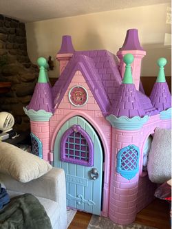 Play Castle