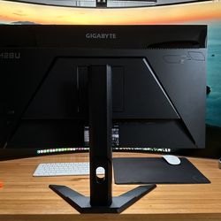 Gigabyte M28U 4k 144hz Monitor for Sale in Brooklyn, NY - OfferUp