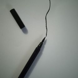 Felt Tip Eyeliner 