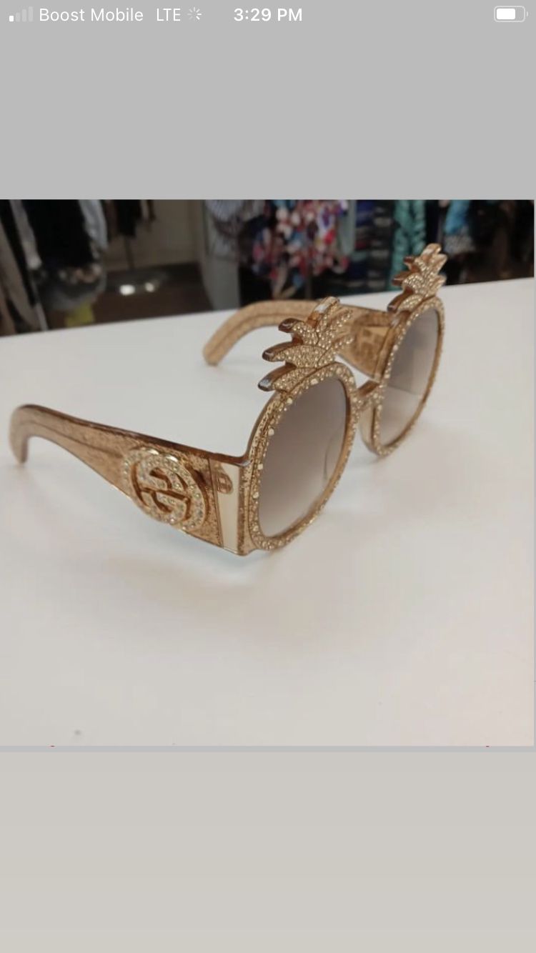 GUCCI sunglasses Hollywood Frame (limited edition) Gold