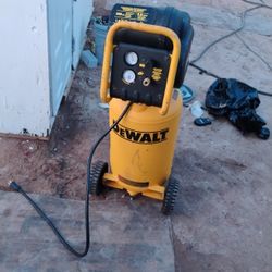 DeWalt Air Compressor 