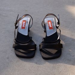 Vintage Y2K Unlisted Heel Sandals
