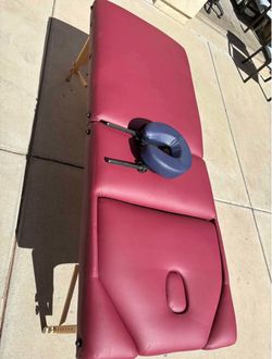 Foldable Massage Table