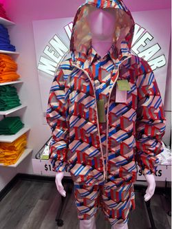 GUCCI Shorts set with Jacket