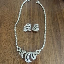 Vintage jewelry set
