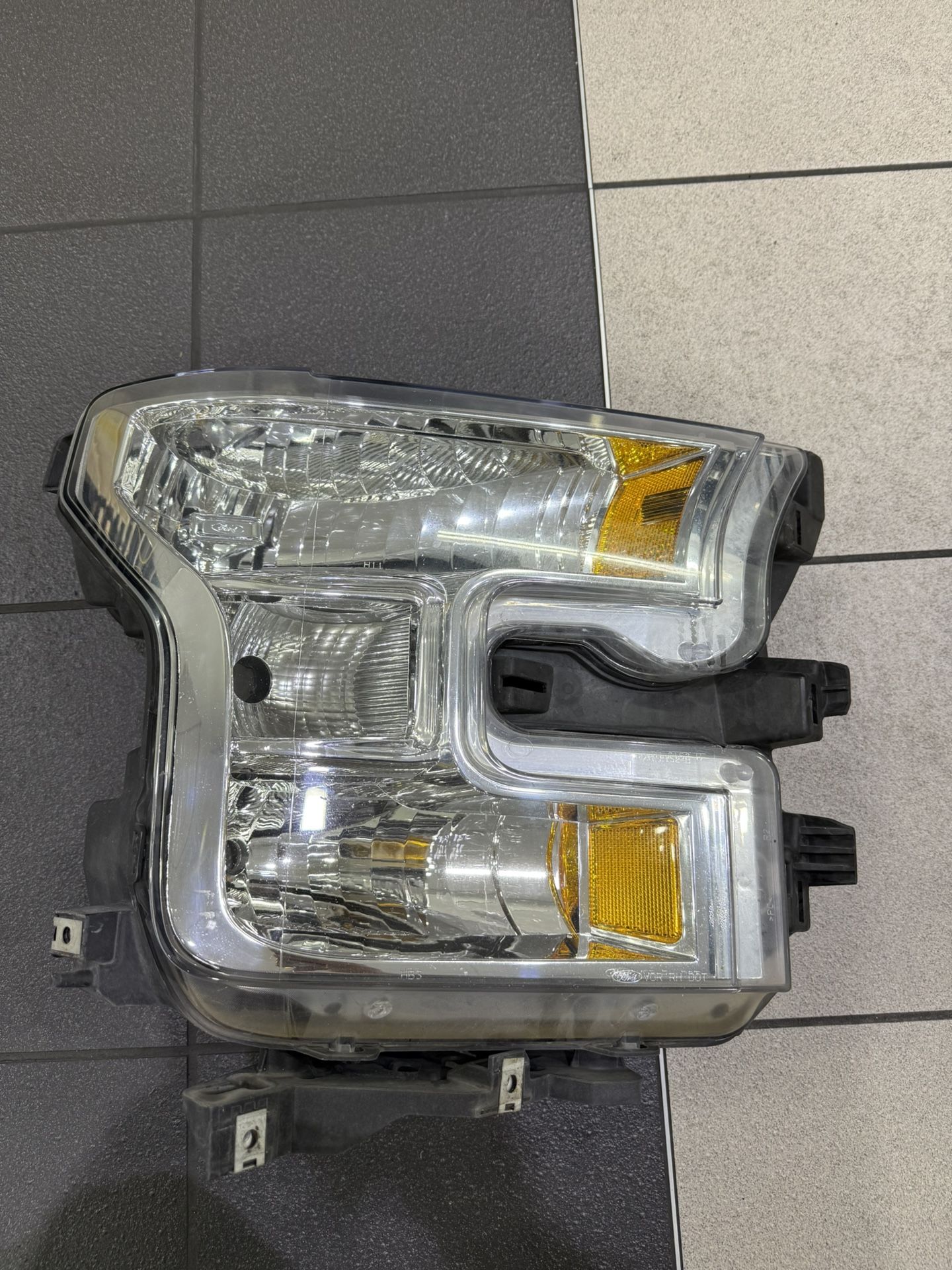 2015-2017 Ford F150 Chrome Halogen Right Side Headlight Assembly OEM