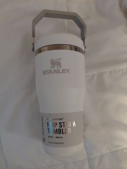 Stanley flip straw tumbler 20oz
