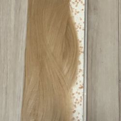 NEW - Hair extensions - Light Blonde Ultra Seamless 18” Clip-in