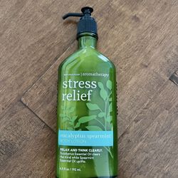 Brand New Bath & Body Works Eucalyptus Spearmint Body Lotion   Brand new full size 