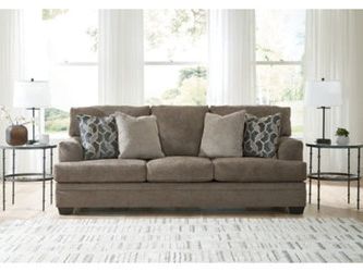 Stonemeade Nutmeg Sofa