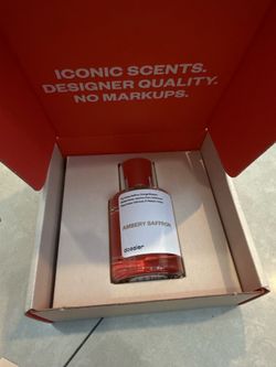 Dossier Ambery Saffron