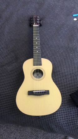 Mini guitar