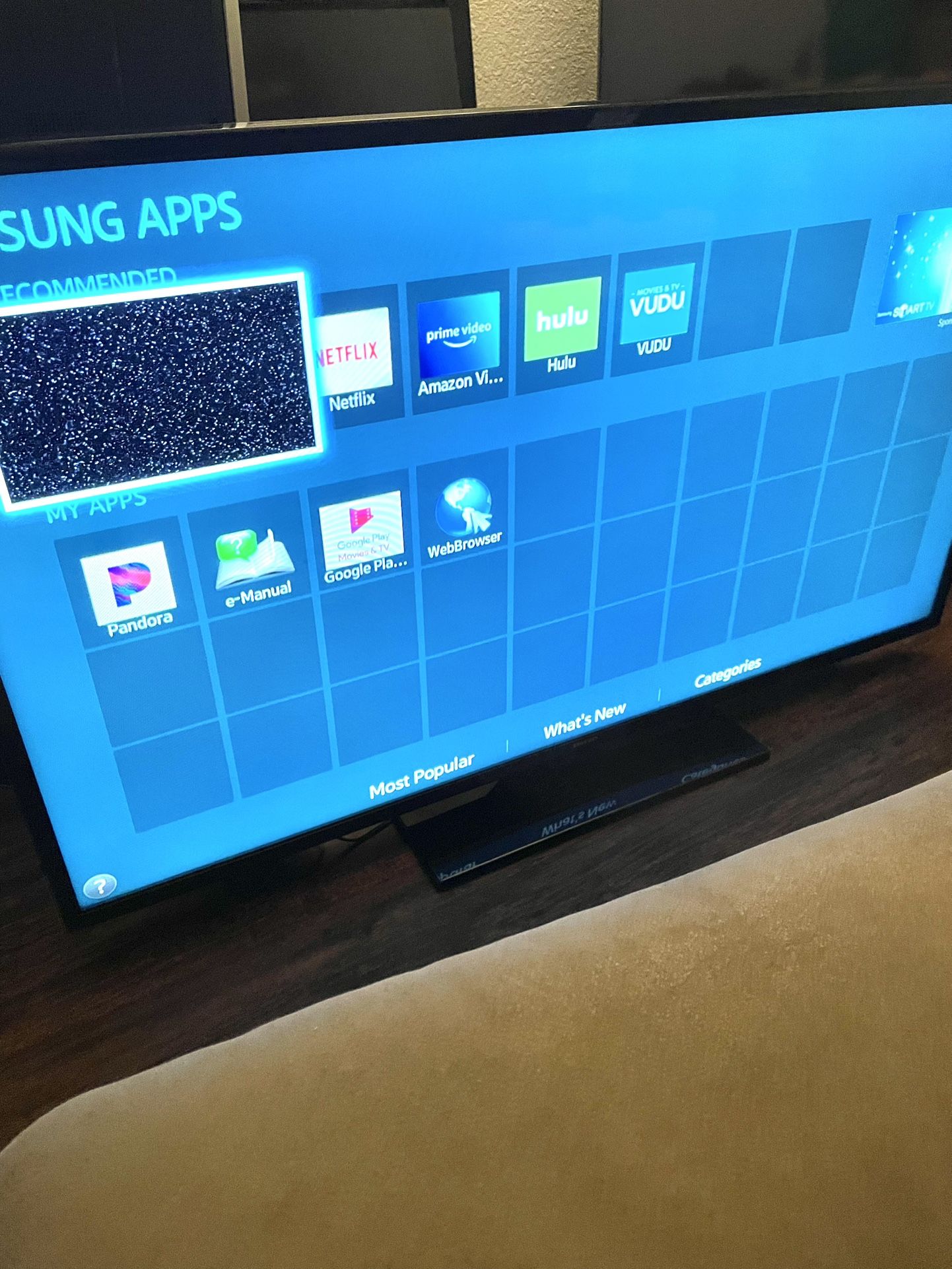 60”Samsung HD 1080p Smart Wifi 120hz Model UN60J6300