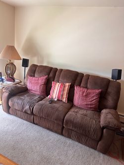 Older recliner sofa