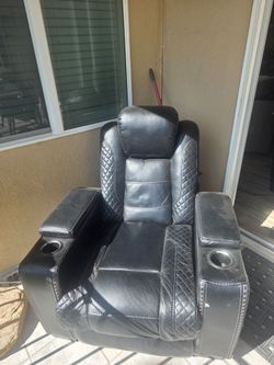Gaming recliner