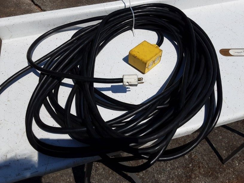 90 Foot 12/3 Power Cord