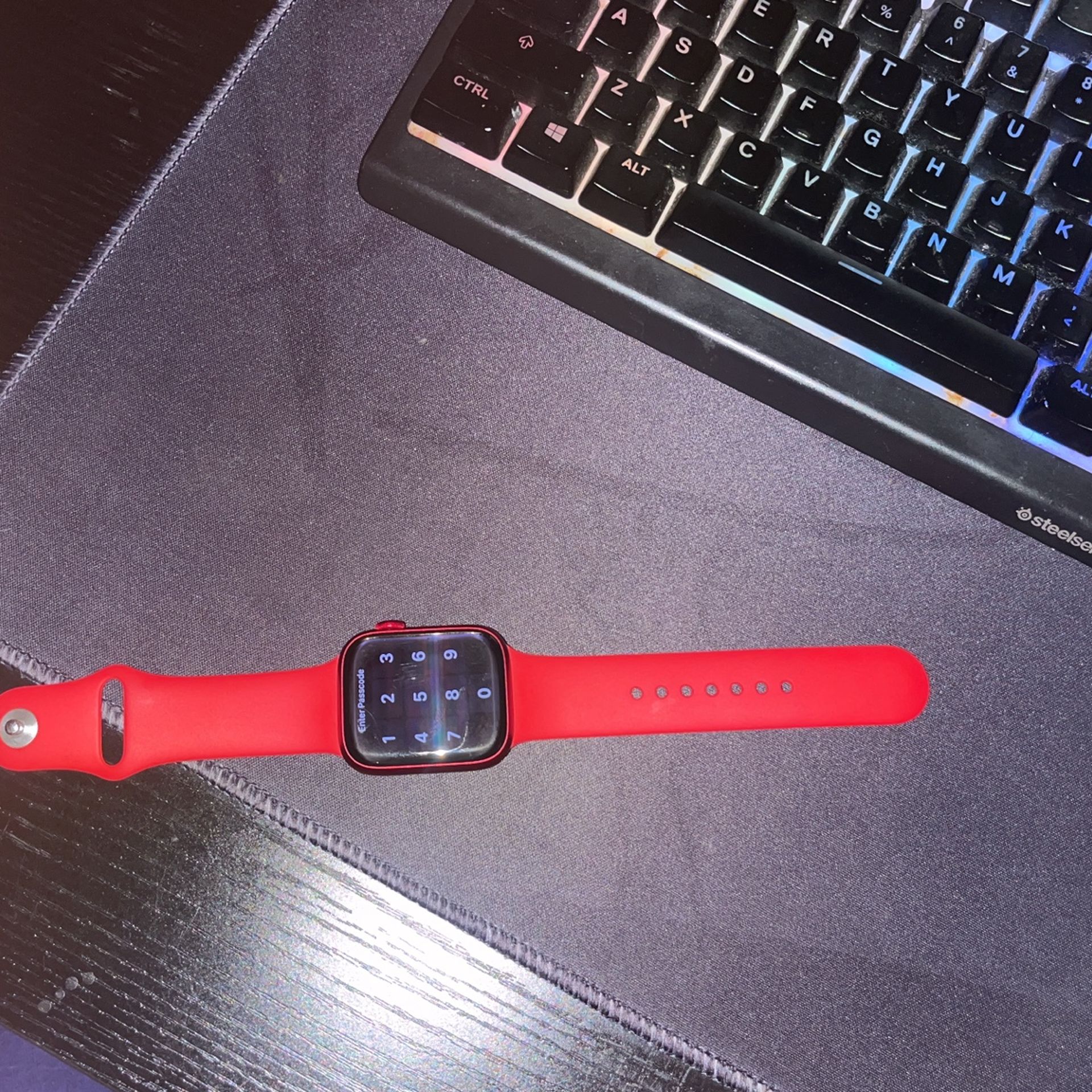 used unlocked apple watch series 7 (price negotiable)