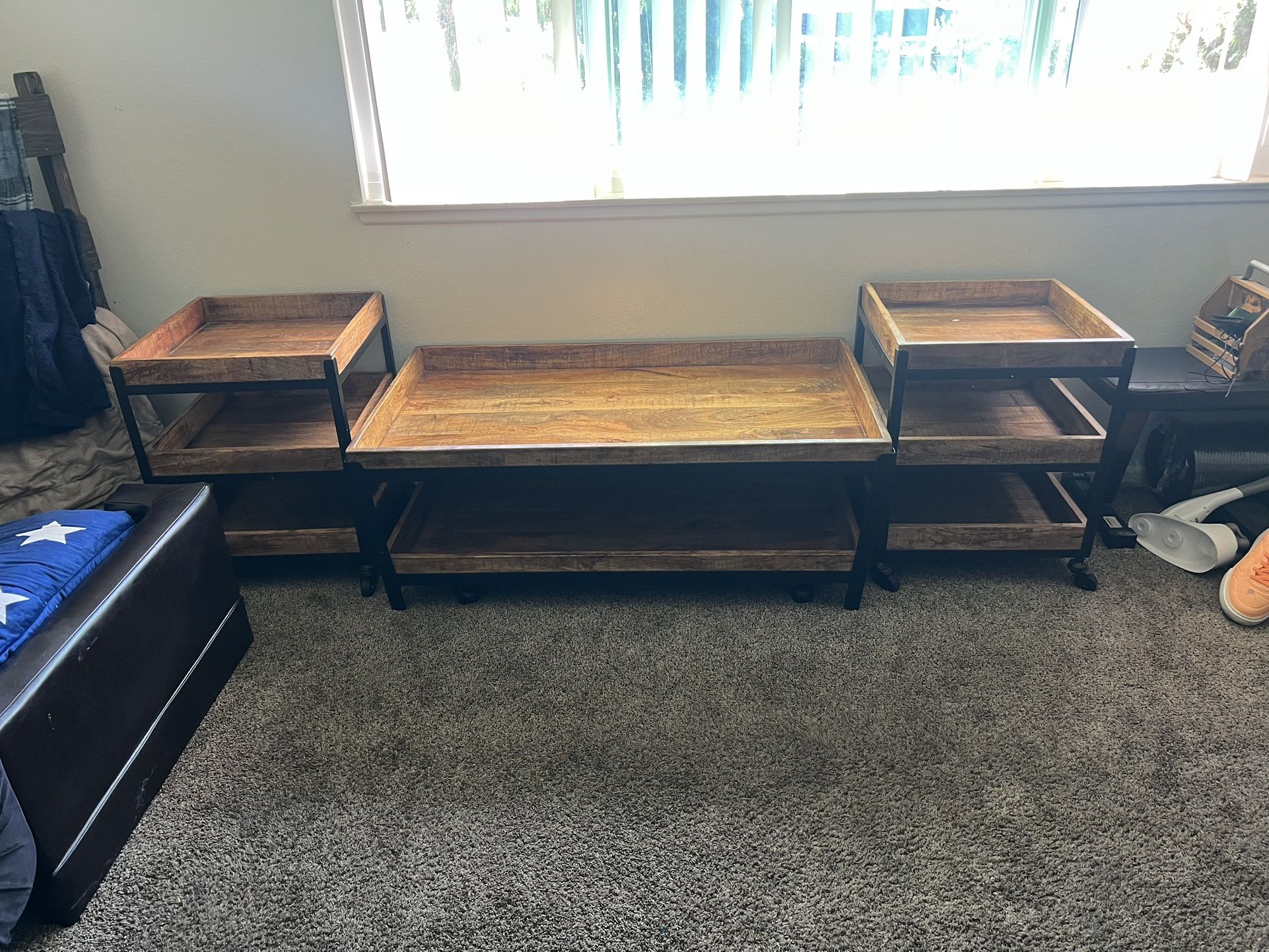 Coffee Table With Matching End Tables
