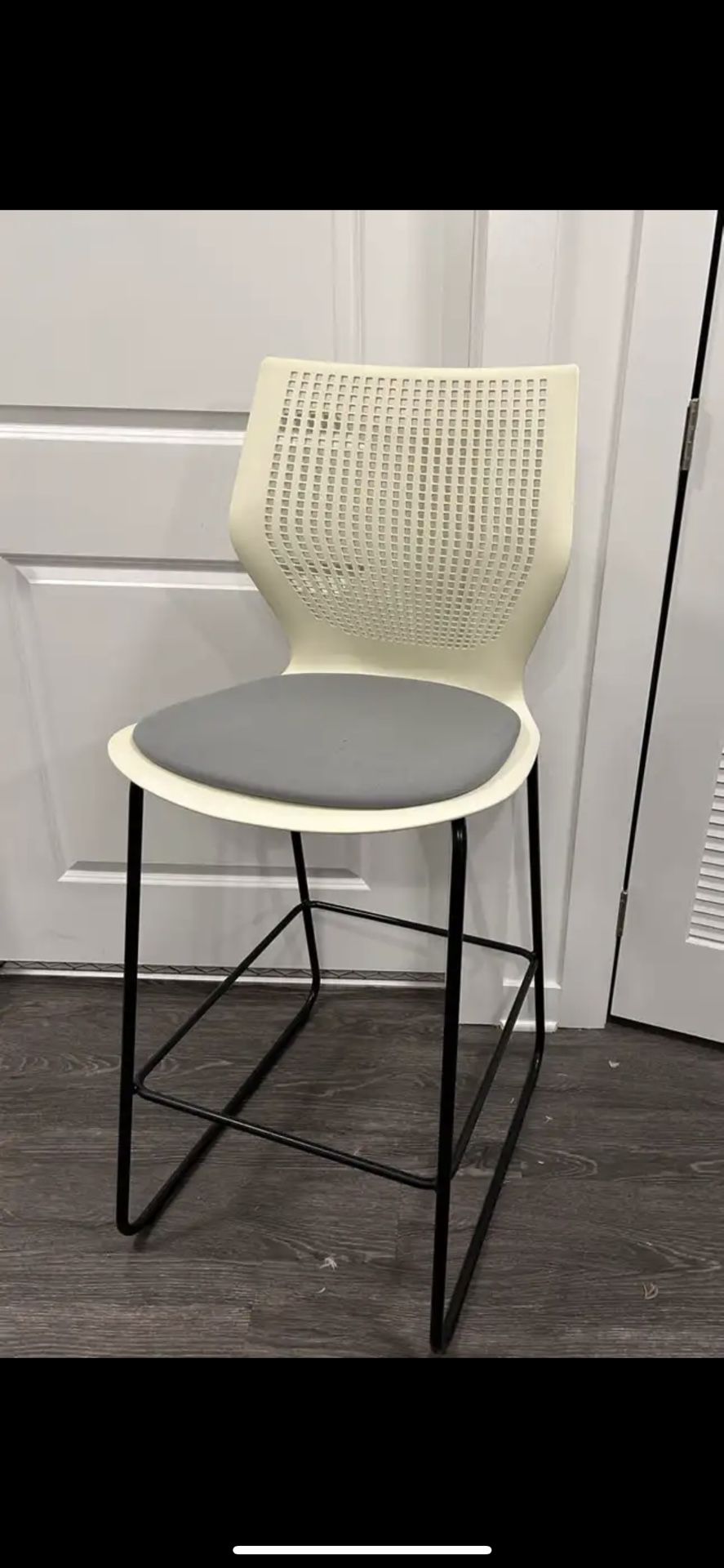 KNOLL Chair 