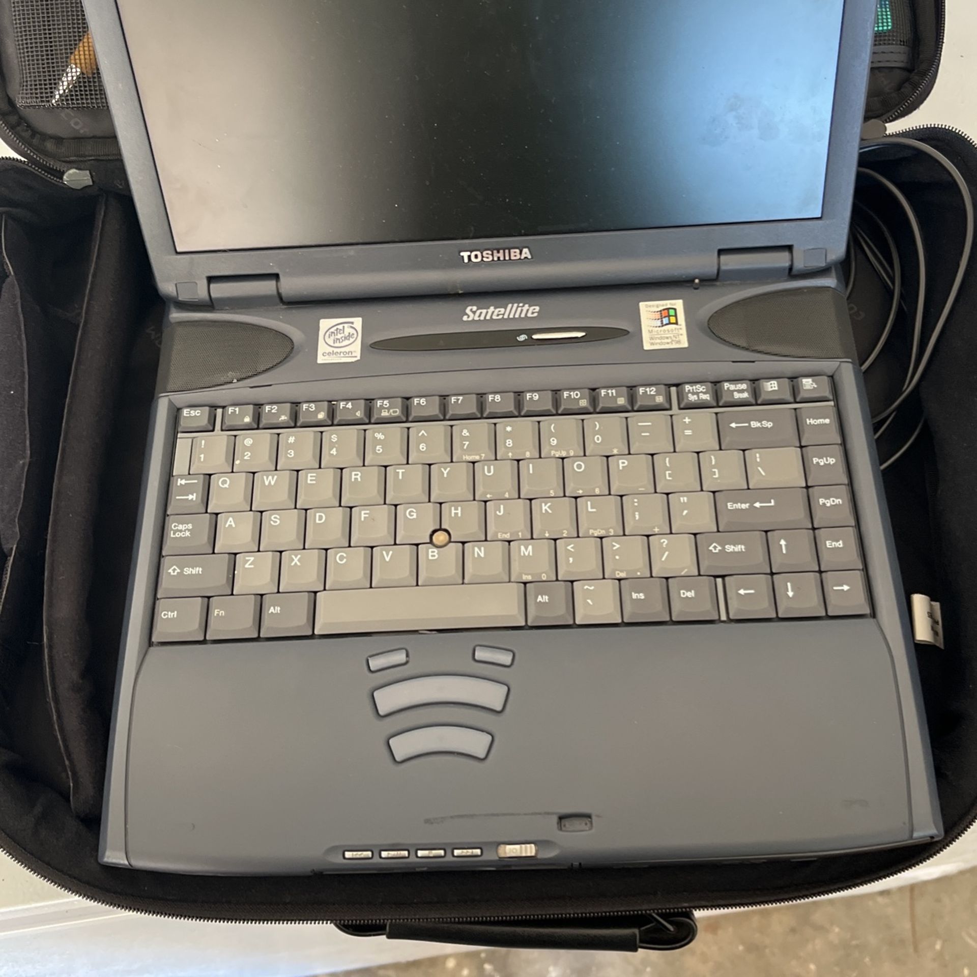 Vintage Laptop for Sale in Grand Prairie, TX OfferUp