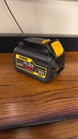 Dewalt Battery