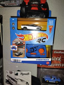 Hot Wheels RC Bundle 