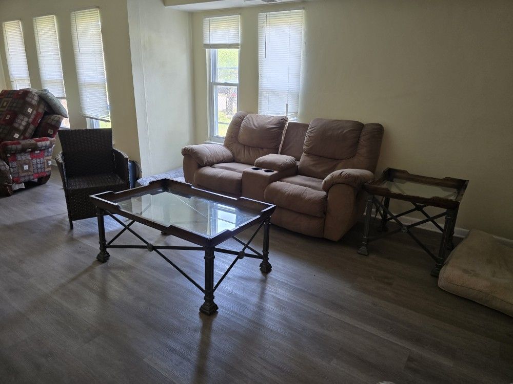 $200 Dining Room Set!