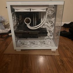 4090 Gaminy PC
