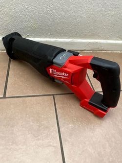 Milwaukee M18 Fuel Sawzall