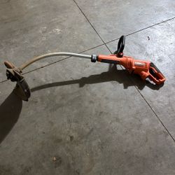 Black And Decker Weed eater 