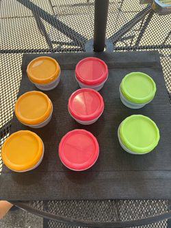 8 Small Round Food Storage Containers