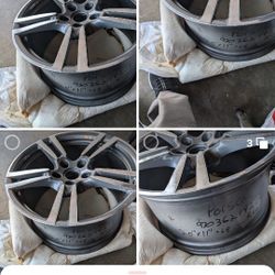 One Ring For Porsche Car