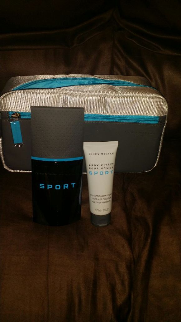 ISSEY MIYAKE SPORT