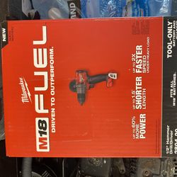 Milwaukee 1/2 Hammer Drilldriver 