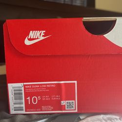 Nike Dunk Low