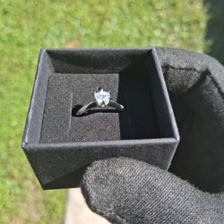 VVS1 Moissanite Engagement Ring VVS1