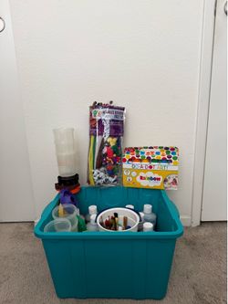 Lakeshore Art Supply Bundle + Storage Bin