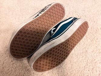 Boys blue vans size 3Y