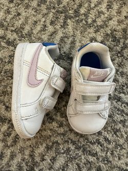 Infant Nike