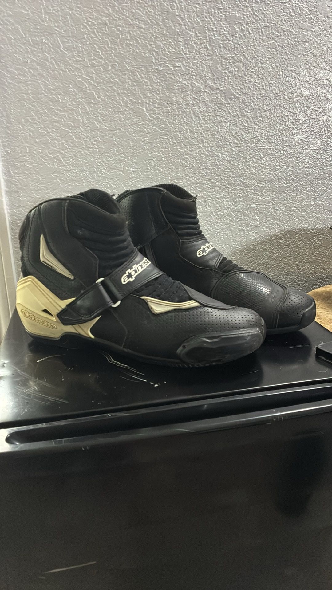 Alpinestars SMX-1 R Vented Street Motorcycle Boot