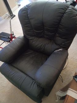 Free Reclining massage Chair