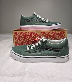 Vans old Skool Kids size 4 green