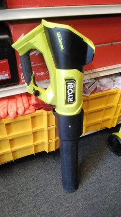 RYOBI ONE + HP WHISPER SERIES 18V BLOWER (TOOL ONLY)