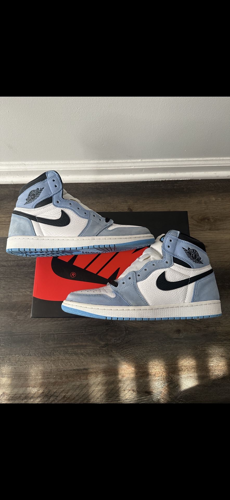 Jordan 1 Retro High OG “University Blue”