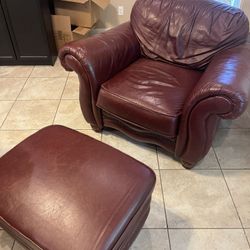 Chair with Ottoman