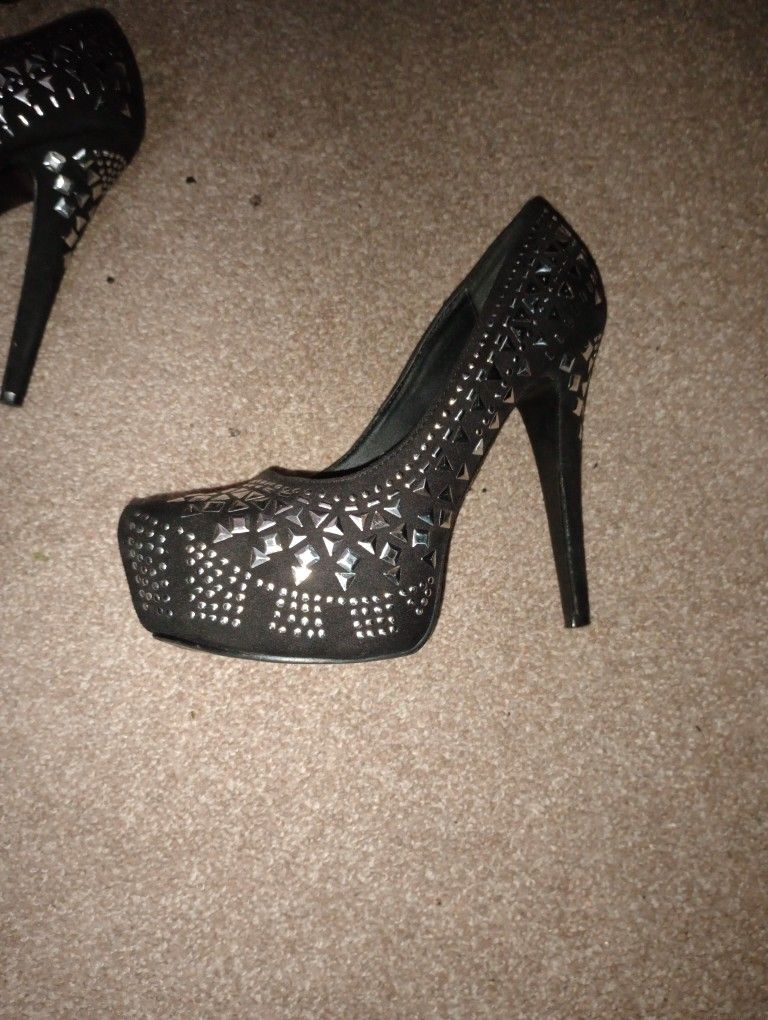 Heels Size 9 For Sale