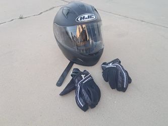 HJC Full-Face Motorcycle Helmet with Riding Gloves